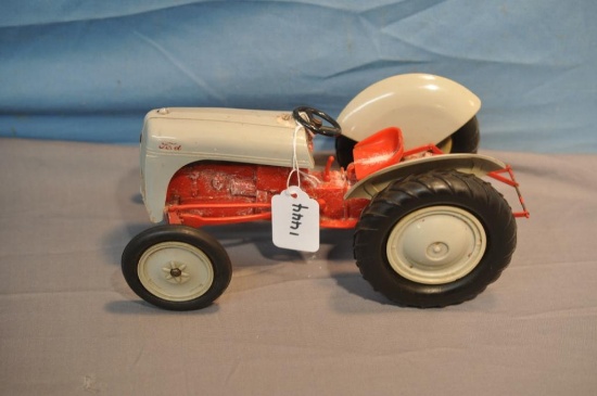 9" LONG PLASTIC FORD TRACTOR