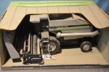 SCALE MODELS GLEANER R6 COMBINE