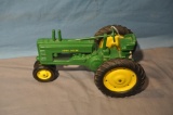 1/16TH SCALE JD TRACTOR
