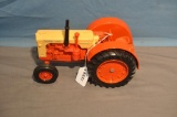 ERTL 1/16TH SCALE CASE 600 TRACTOR, 1986 SPECIAL EDITION