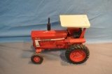 ERTL 1/16TH SCALE IH 1066 TURBO TRACTOR