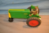 1/16 SCALE OLIVER 77 TRACTOR