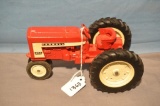 ERTL 1/16TH SCALE FARMALL 404 TRACTOR