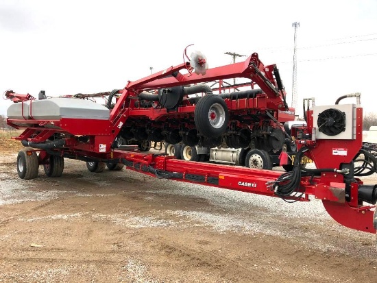 2010 Case IH 1240 16/31 planter