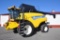 2013 New Holland CR8080 2wd combine