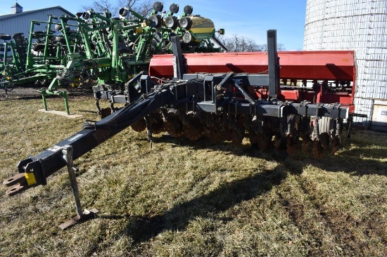 Case-IH 5400 15' min-till drill