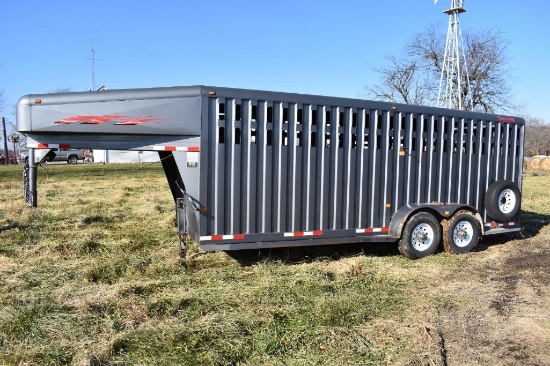 2000 Trailman 2000 20' steel livestock trailer