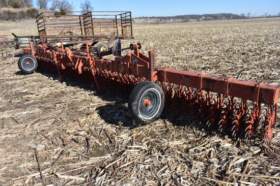 Yetter 3530 30' rotary hoe