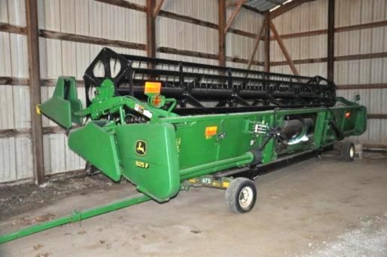 2003 John Deere 925F 25' flex platform