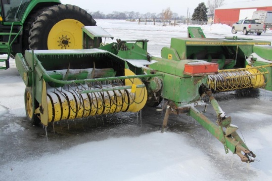 John Deere 24T Square baler