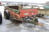 New Idea single axle manure spreader