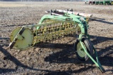 John Deere 670 5-bar hay rake