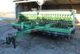 John Deere 750 15' grain drill