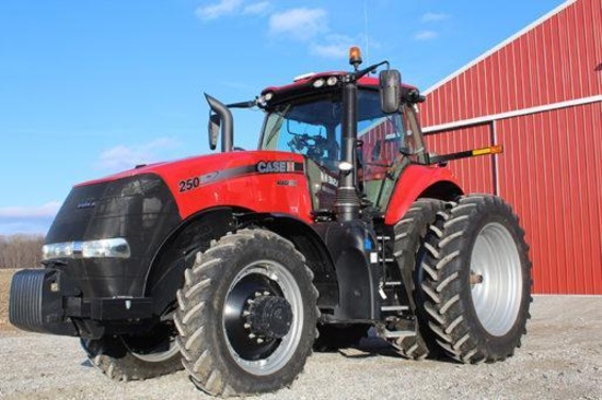 2015 Case IH 250 Magnum MFWD tractor