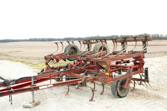 Hiniker 1120 20' field cultivator