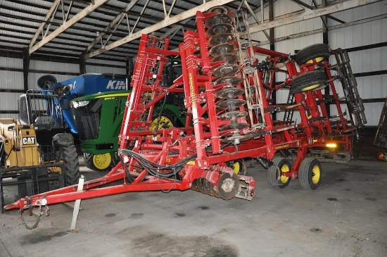 2011 Sunflower 6333 25' soil finisher