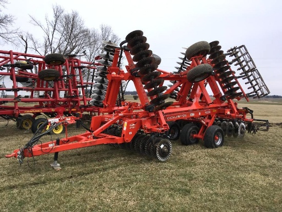 2013 Kuhn Krause 8000 25' Excelerator vertical tillage tool