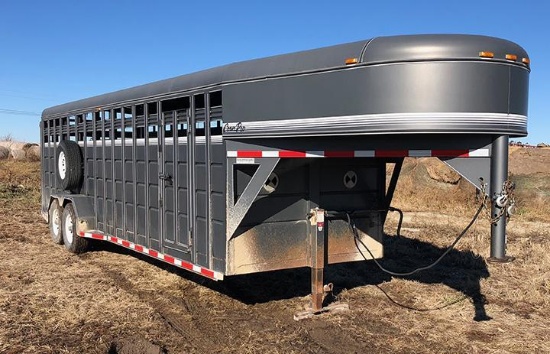 Corn Pro 24'x 7' steel gooseneck livestock trailer