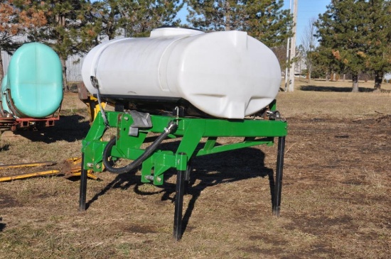 300 gal. 3-pt. fertilizer tank