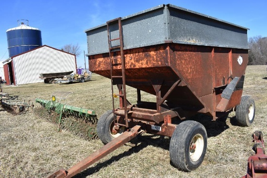 Kory 300 bu. gravity wagon