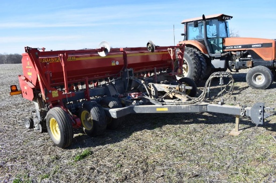 2015 Sunflower 9431 15' grain drill