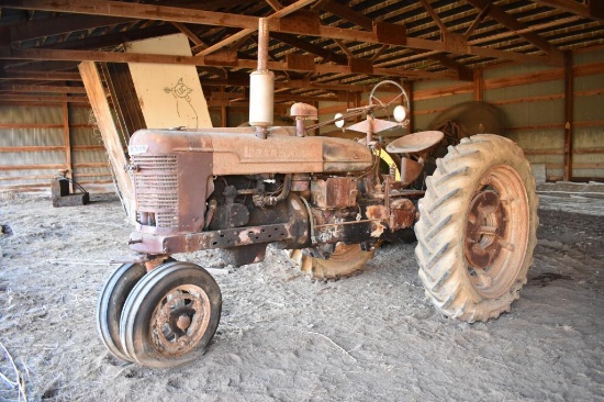 1949 Farmall H tractor
