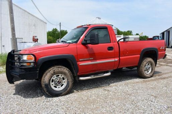 2006 GMC 2500HD 4wd pickup