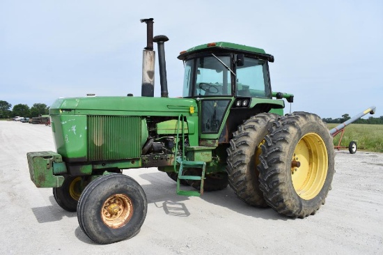 John Deere 4840 2wd tractor