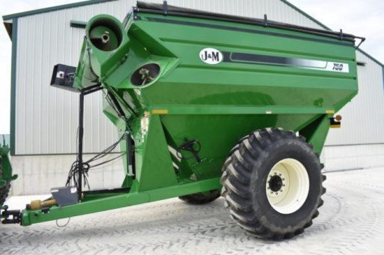 2013 J&M 750-18 grain cart