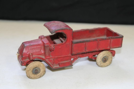 8" Champion cast iron truck