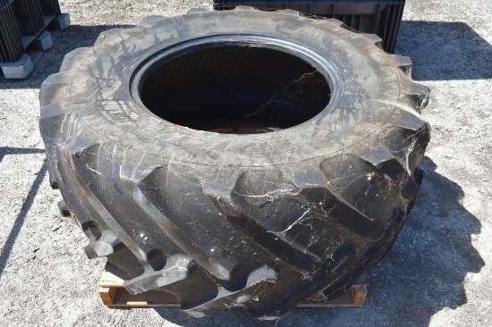 Used 600/70R30 Michelin tire