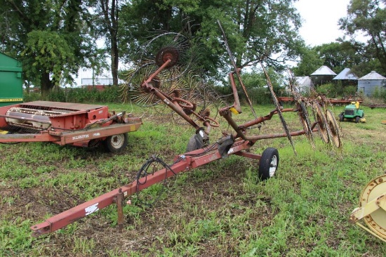 M&W 10 wheel hay rake