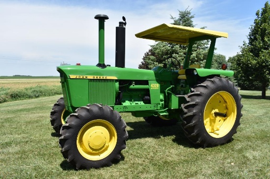 1972 John Deere 4320 FWA tractor