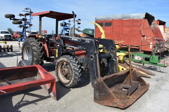 Case IH 685 MFWD tractor