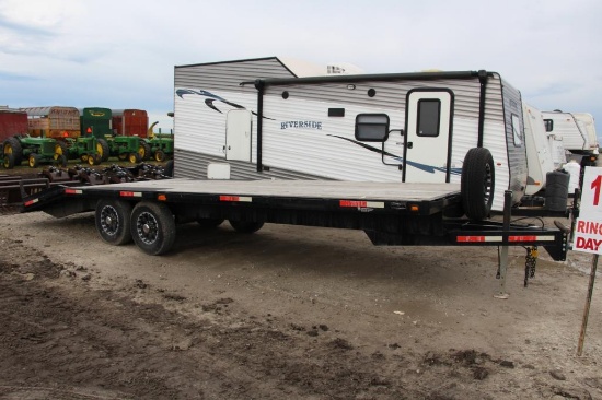 2014 Collins Trailer Inc 8' x 24' tandem axle bumper hitch flatbed trailer