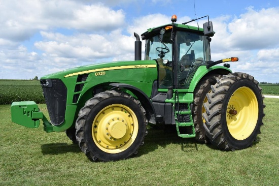 2008 John Deere 8330 MFWD tractor