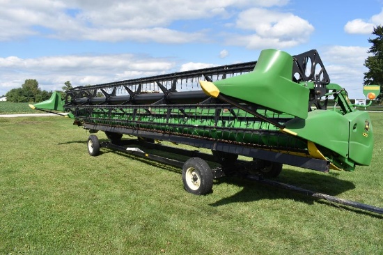 2011 John Deere 630F 30' HydraFlex platform