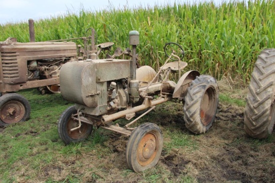John Deere L tractor