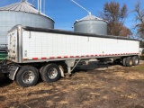 2000 Wilson DWH-400 41' aluminum hopper bottom trailer