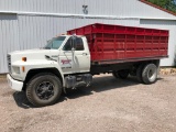 1990 Ford F800 grain truck