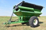 Brent 620 grain cart