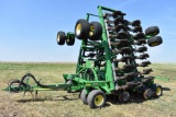 2007 John Deere 1890 36' air seeder