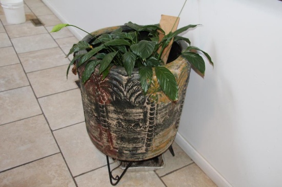 34" w/ 24" diameter flower pot and stand
