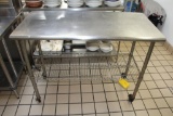 Stainless rolling table