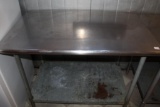 Commercial stainless prep table w/underneath storage