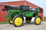 2008 John Deere 4830 self-propelled sprayer