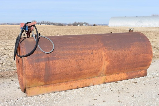 1,000 gal. fuel tank with older pump