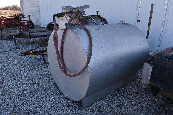 500 gal. fuel tank with elec. pump