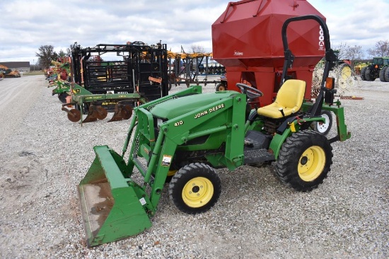 2005 John Deere 4010 MFWD compact utility tractor