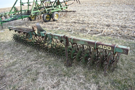 John Deere 400 15' rotary hoe